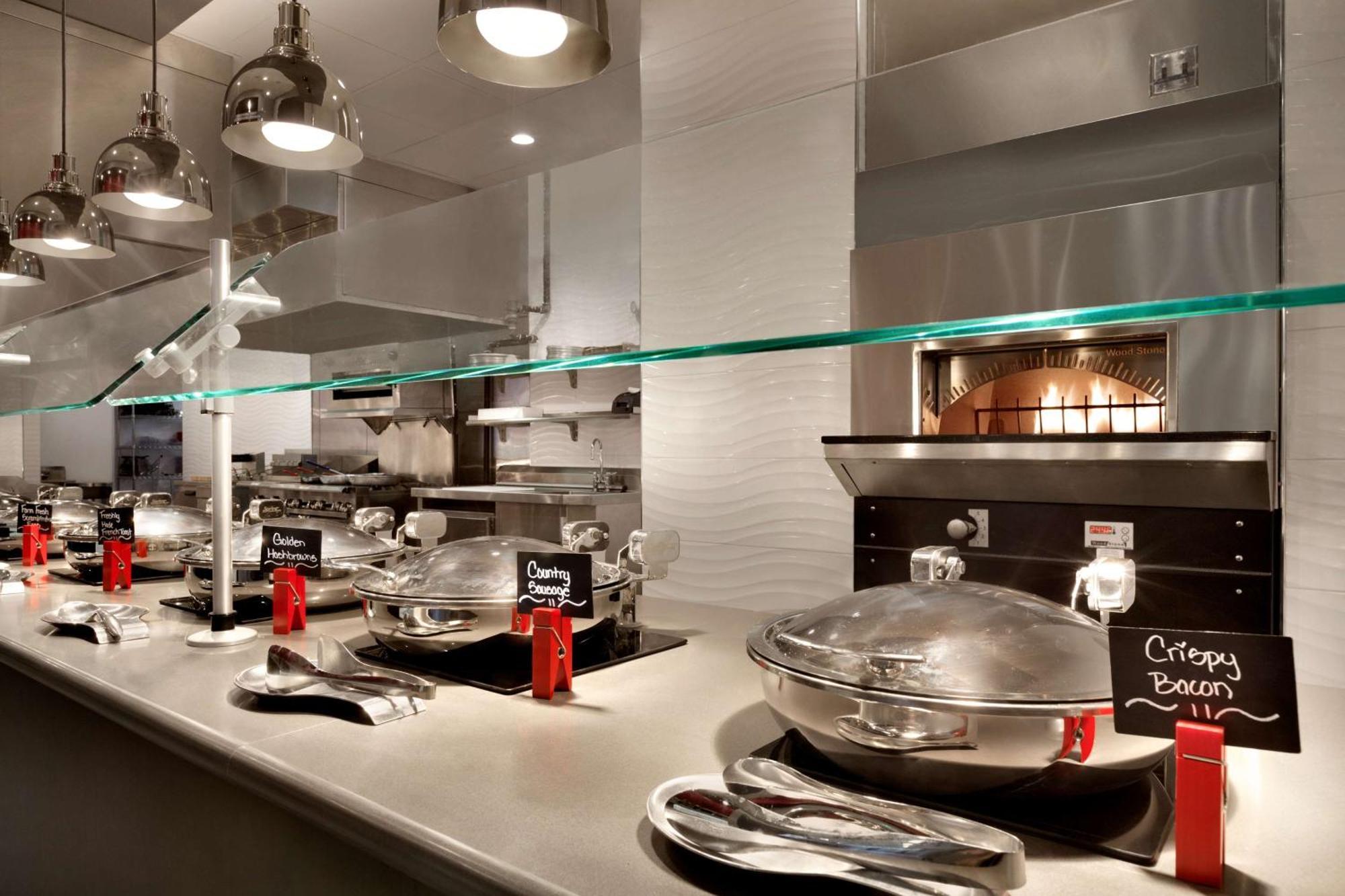 Embassy By Hilton Atlanta Ne Gwinnett Sugarloaf 4*